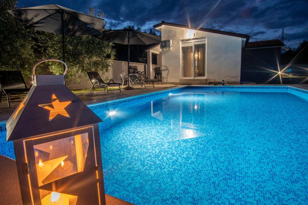 Kuca Za Odmor Lilly Villa Pula Dış mekan fotoğraf