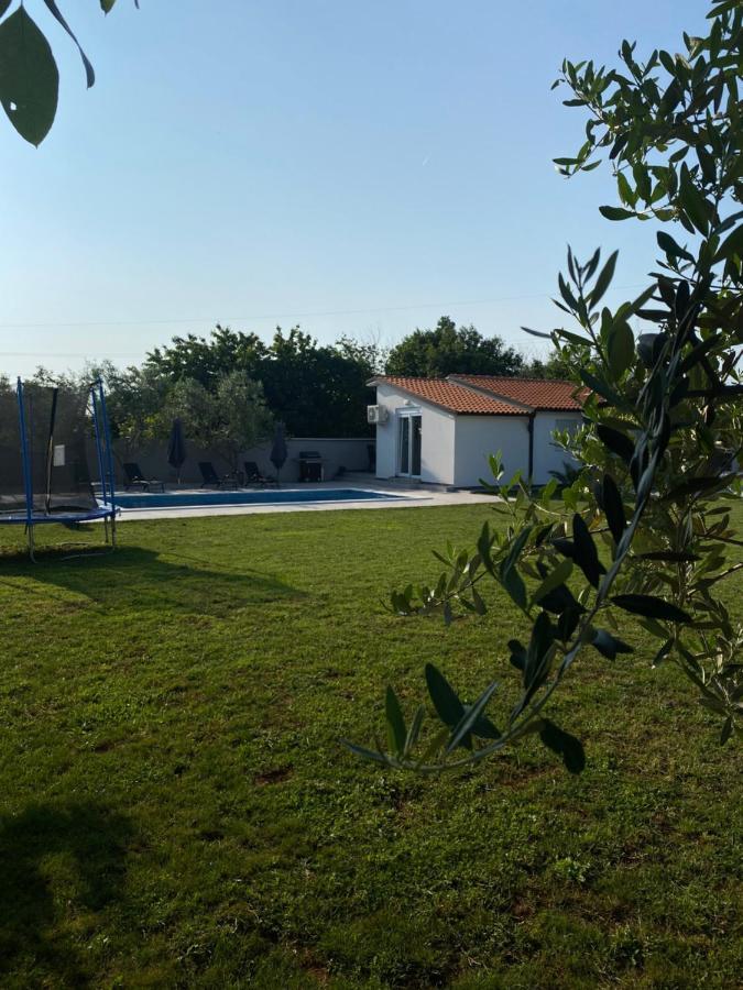 Kuca Za Odmor Lilly Villa Pula Dış mekan fotoğraf