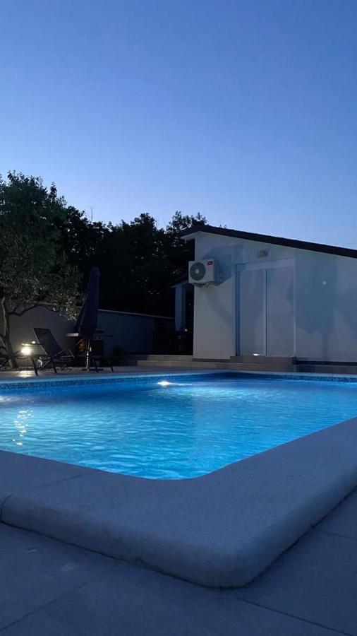 Kuca Za Odmor Lilly Villa Pula Dış mekan fotoğraf