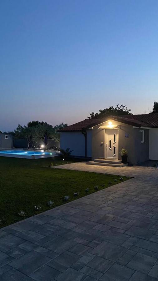 Kuca Za Odmor Lilly Villa Pula Dış mekan fotoğraf